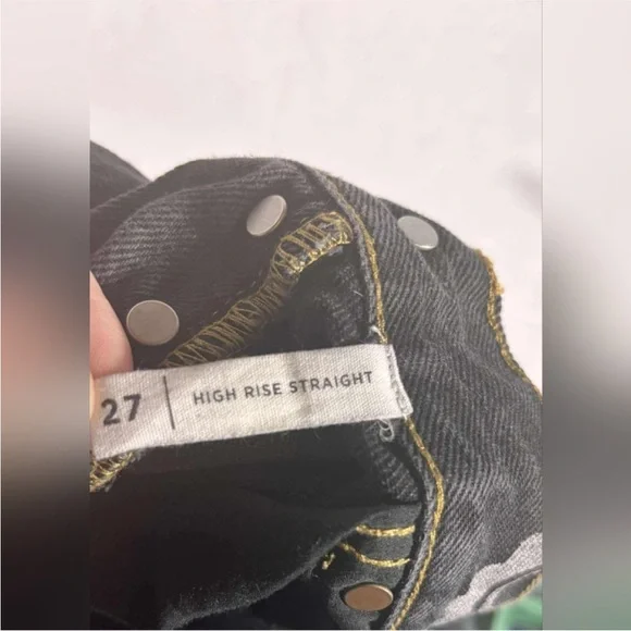 PACSUN High Rise Straight Leg
Cropped Raw Hem Butterfly
Black Jeans Size 27 - Picture 11 of 15